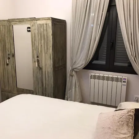 House - 3 Bedrooms - 60214 Nyaraló