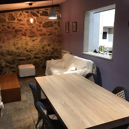 House - 3 Bedrooms - 60214