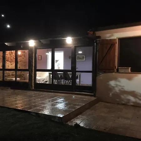 House - 3 Bedrooms - 60214